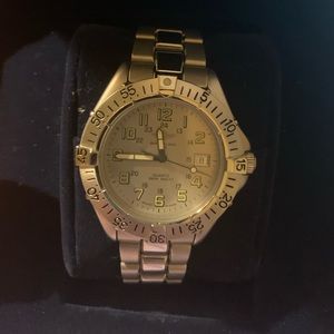 Men’s stainless steel breitling colt 36 mm